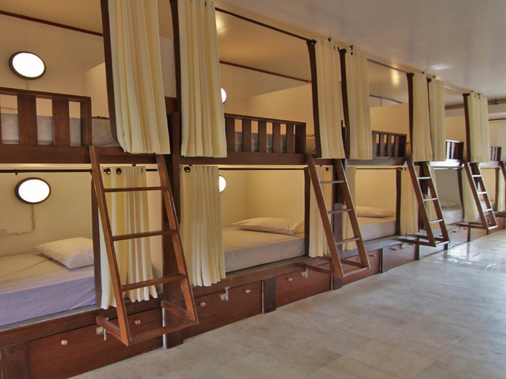 Kayun Hostel Downtown Kuta Lombok Pokoj fotografie